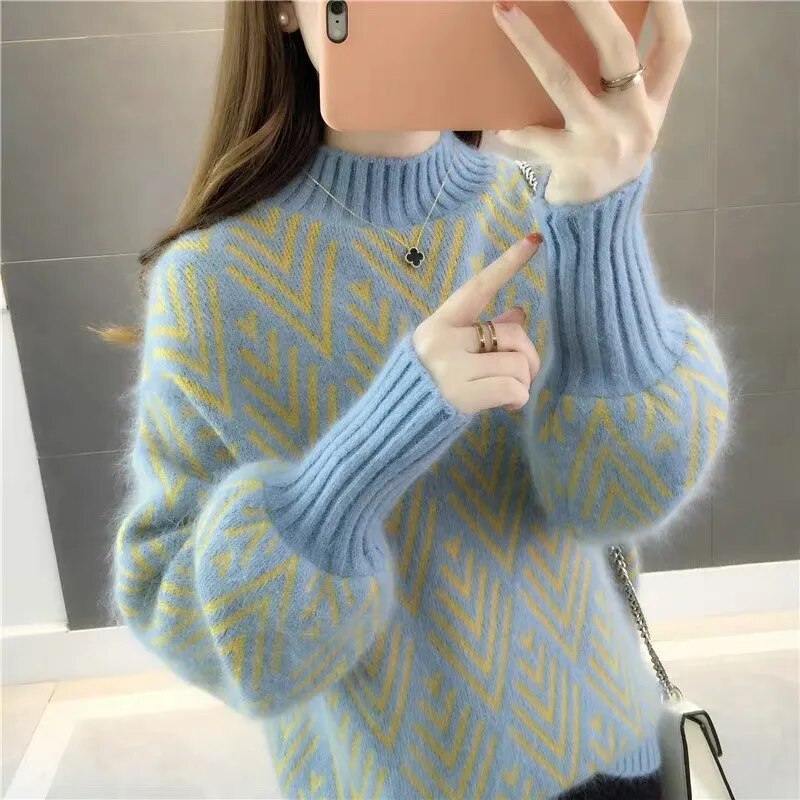 Fuzzy Lazy Loose Women's Sweater (Lantern Sleeve)