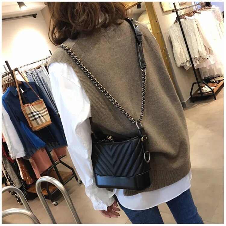 Fall V neck Girls Pullover vest sweater Autumn Winter short Knitted Women Sweaters vest Sleeveless Warm Sweater Casual oversize