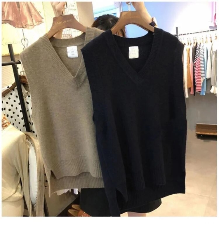 Fall V neck Girls Pullover vest sweater Autumn Winter short Knitted Women Sweaters vest Sleeveless Warm Sweater Casual oversize