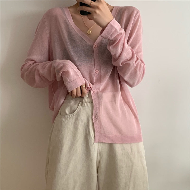 Women's V-Neck Cropped Knitted Cardigan