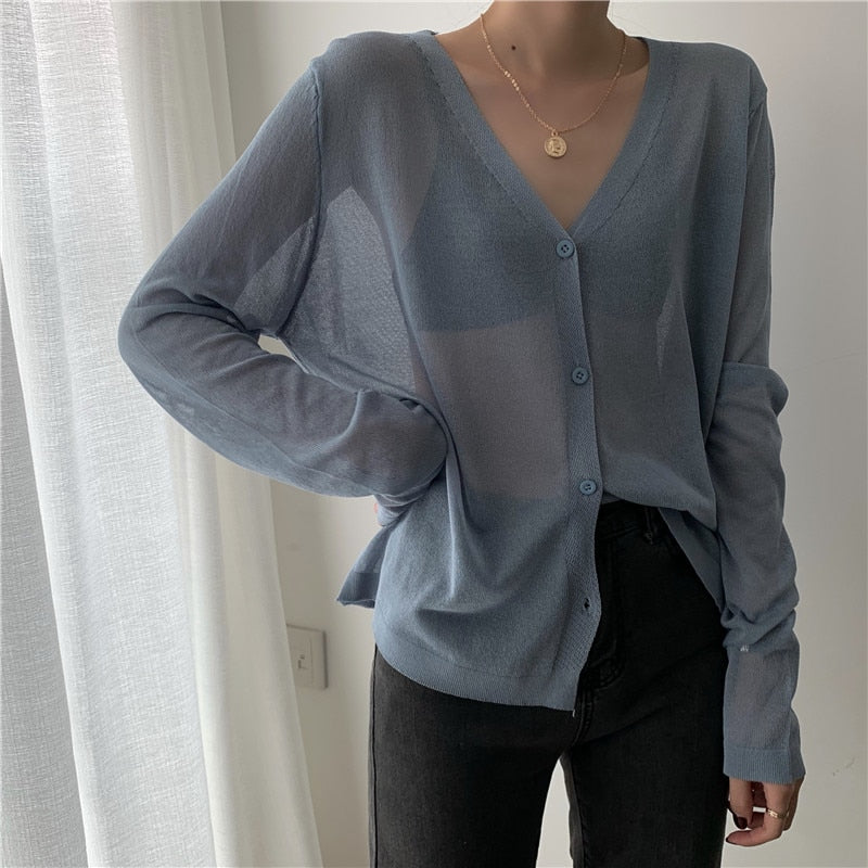 Women's V-Neck Cropped Knitted Cardigan