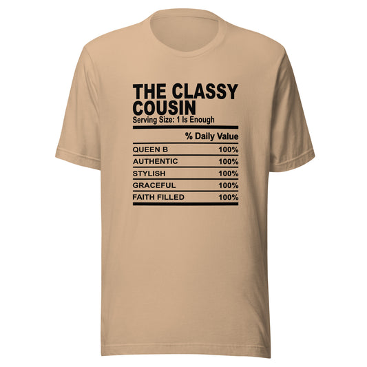 THE CLASSY COUSIN - 2XL-3XL - Unisex T-Shirt (black print)